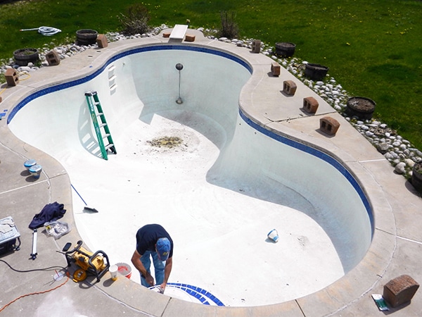 repairing residential pool in denver