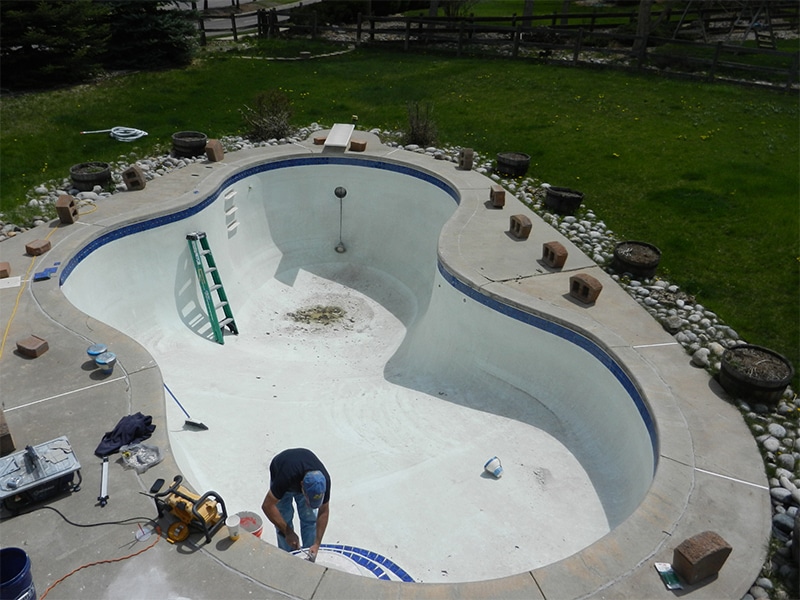 Pool repair and remodeling